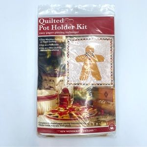 2005 Dritz Sew Wonderful Dreams Quilted Pot Holder Kit Christmas Gingerbread Man